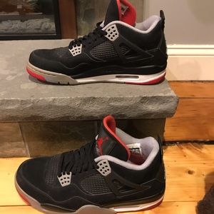 Air Jordan Retro 4